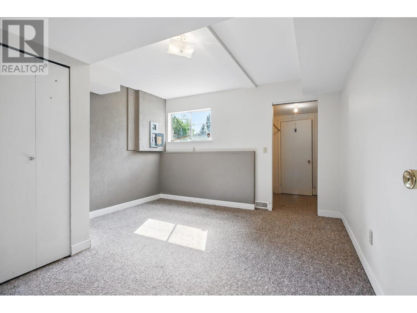 3654 Flint Street, Port Coquitlam, British Columbia  V3B 4J8 - Photo 15 - R3003145