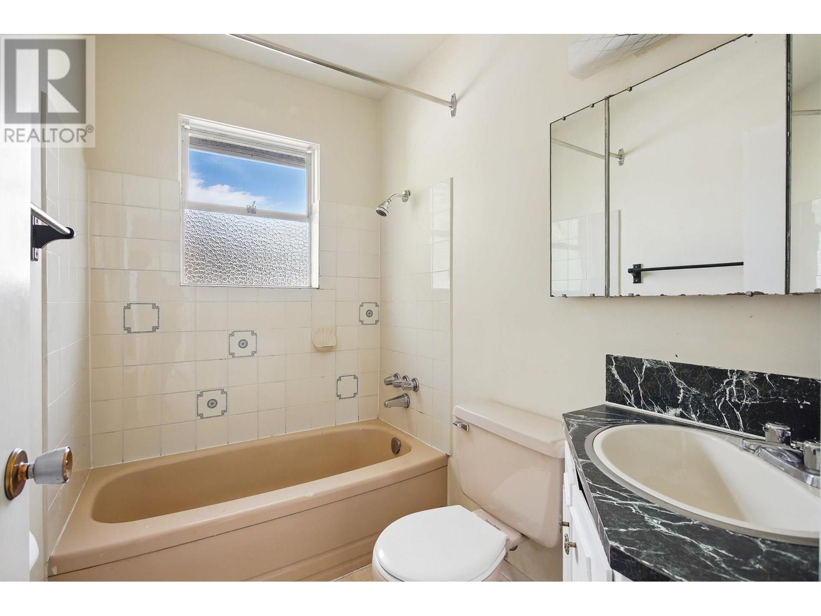 3654 Flint Street, Port Coquitlam, British Columbia  V3B 4J8 - Photo 28 - R3003145