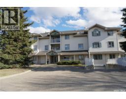 206 4025 Hill AVENUE Lakeview RG