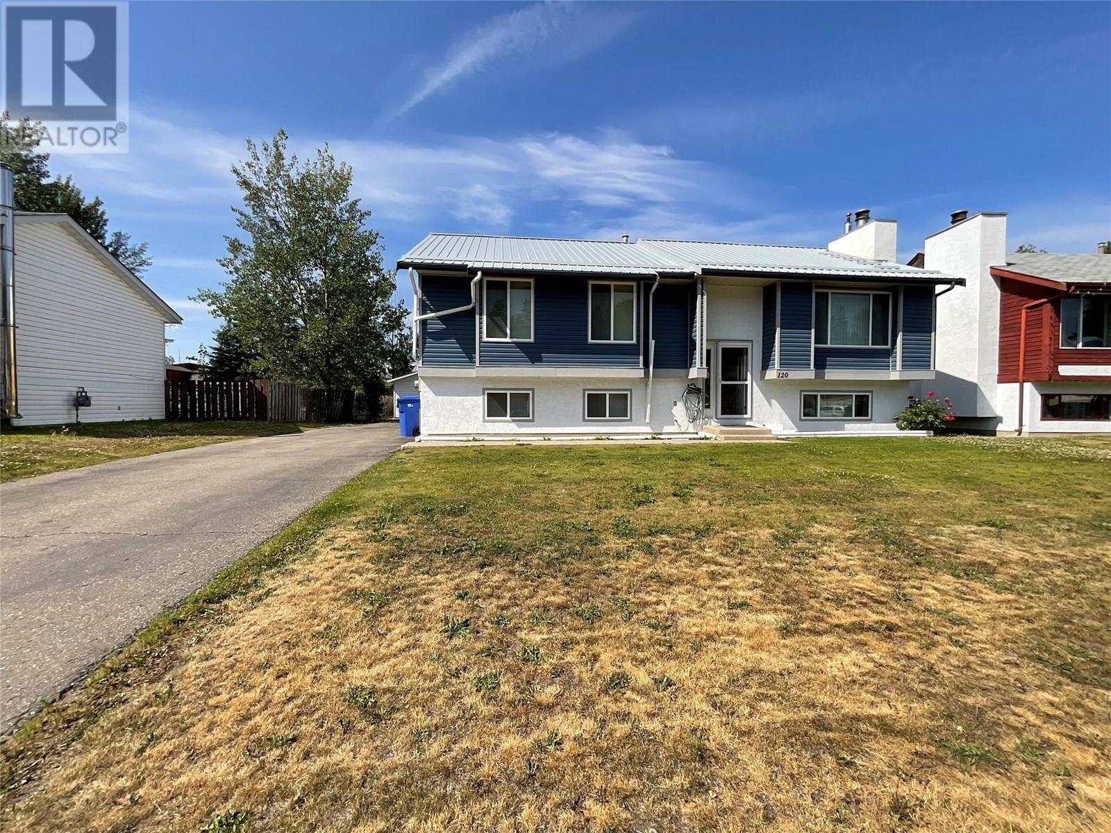 Property at 120 Ash Crescent image 1