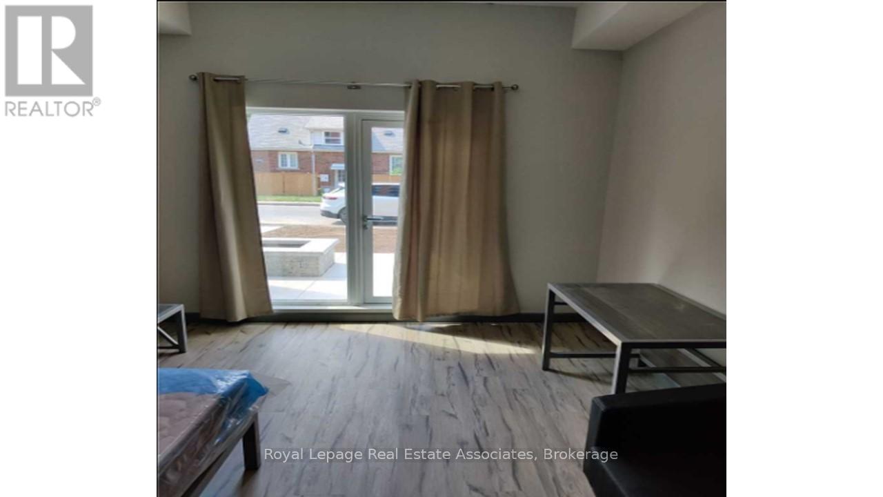 105 - 77 Leland Street, Hamilton, Ontario  L8S 3A1 - Photo 4 - X12289946