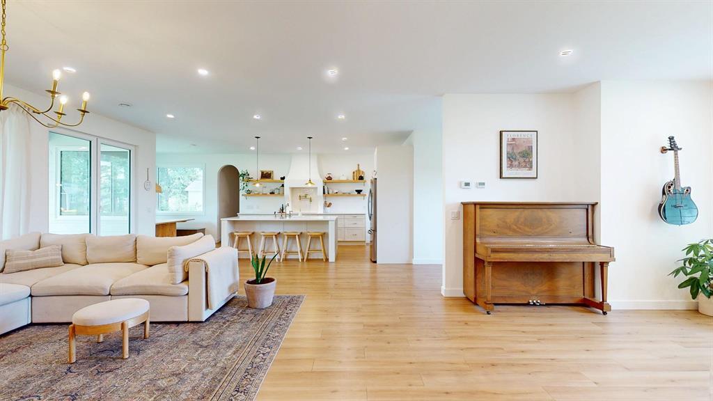 2 Lake Shore Drive, Ste Anne, Manitoba  R5H 1R2 - Photo 13 - 202502318