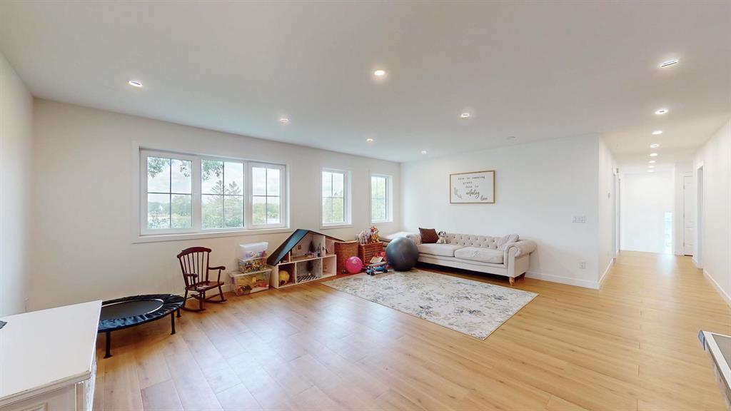 2 Lake Shore Drive, Ste Anne, Manitoba  R5H 1R2 - Photo 37 - 202502318