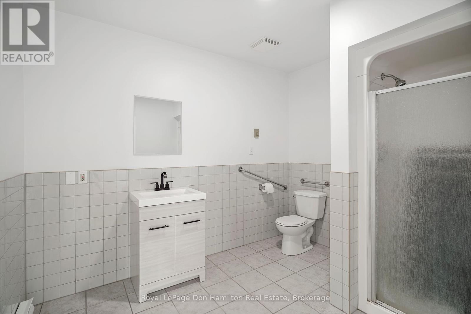 179 Mill Street, North Middlesex, Ontario  N0M 2K0 - Photo 23 - X12290003