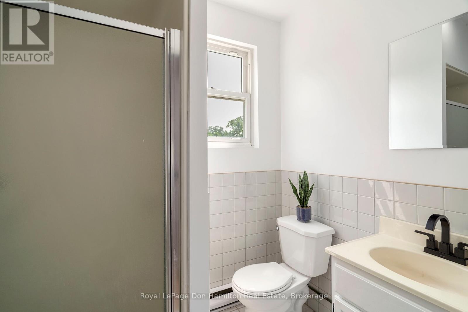 179 Mill Street, North Middlesex, Ontario  N0M 2K0 - Photo 31 - X12290003