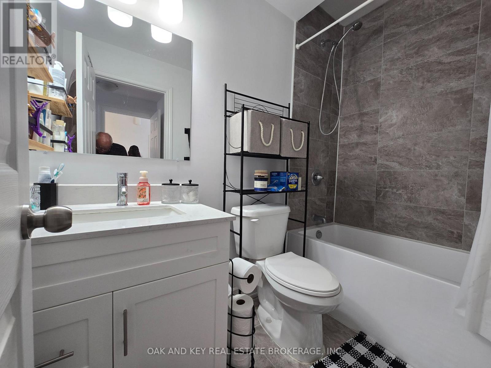 204 - 255 Woolwich Street, Waterloo, Ontario  N2K 1S5 - Photo 13 - X12289985