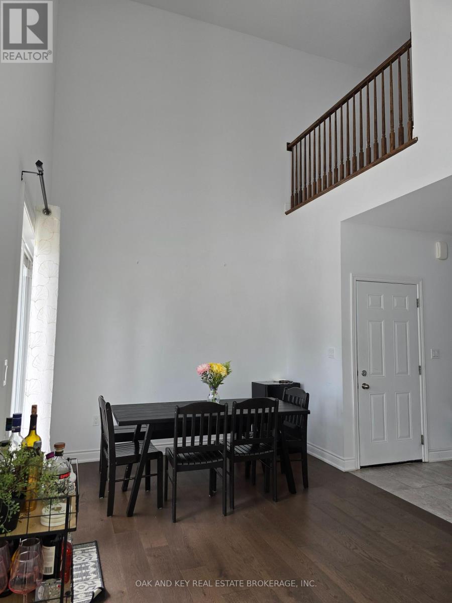 204 - 255 Woolwich Street, Waterloo, Ontario  N2K 1S5 - Photo 3 - X12289985