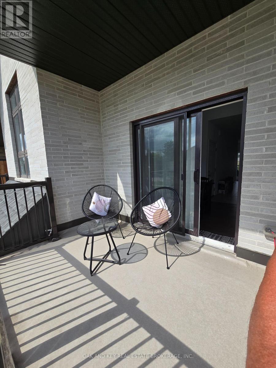 204 - 255 Woolwich Street, Waterloo, Ontario  N2K 1S5 - Photo 5 - X12289985