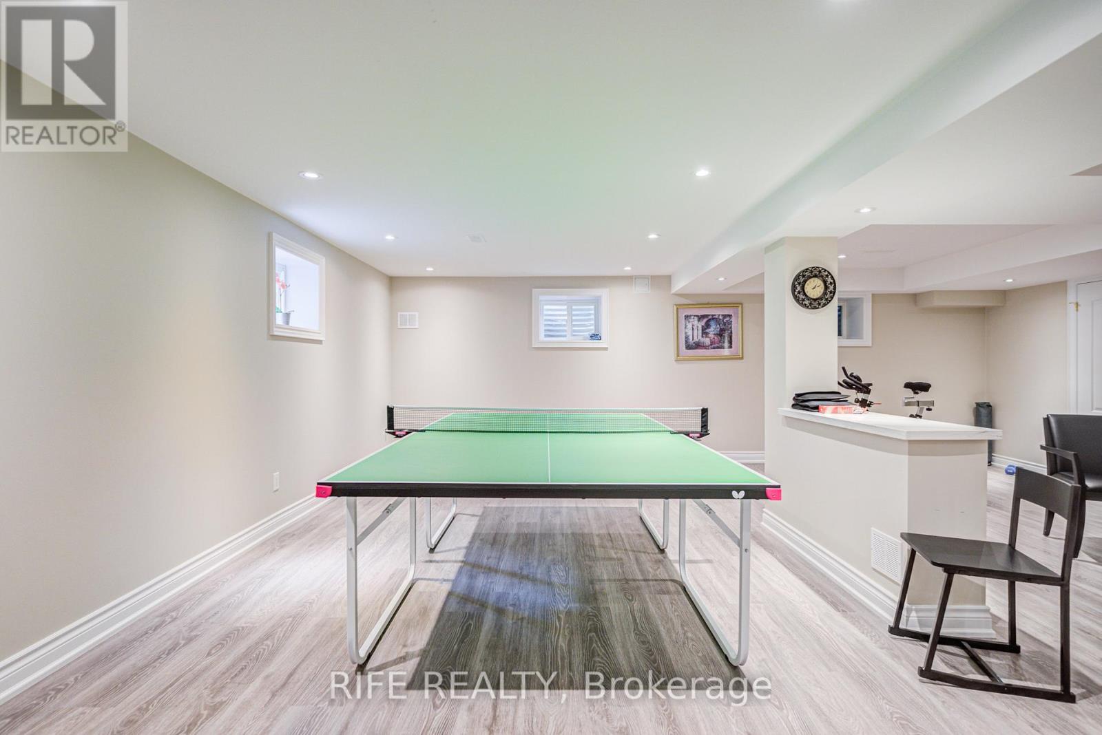 22 Chambery Crescent, Markham (Unionville), Ontario  L3R 6L5 - Photo 46 - N12289987
