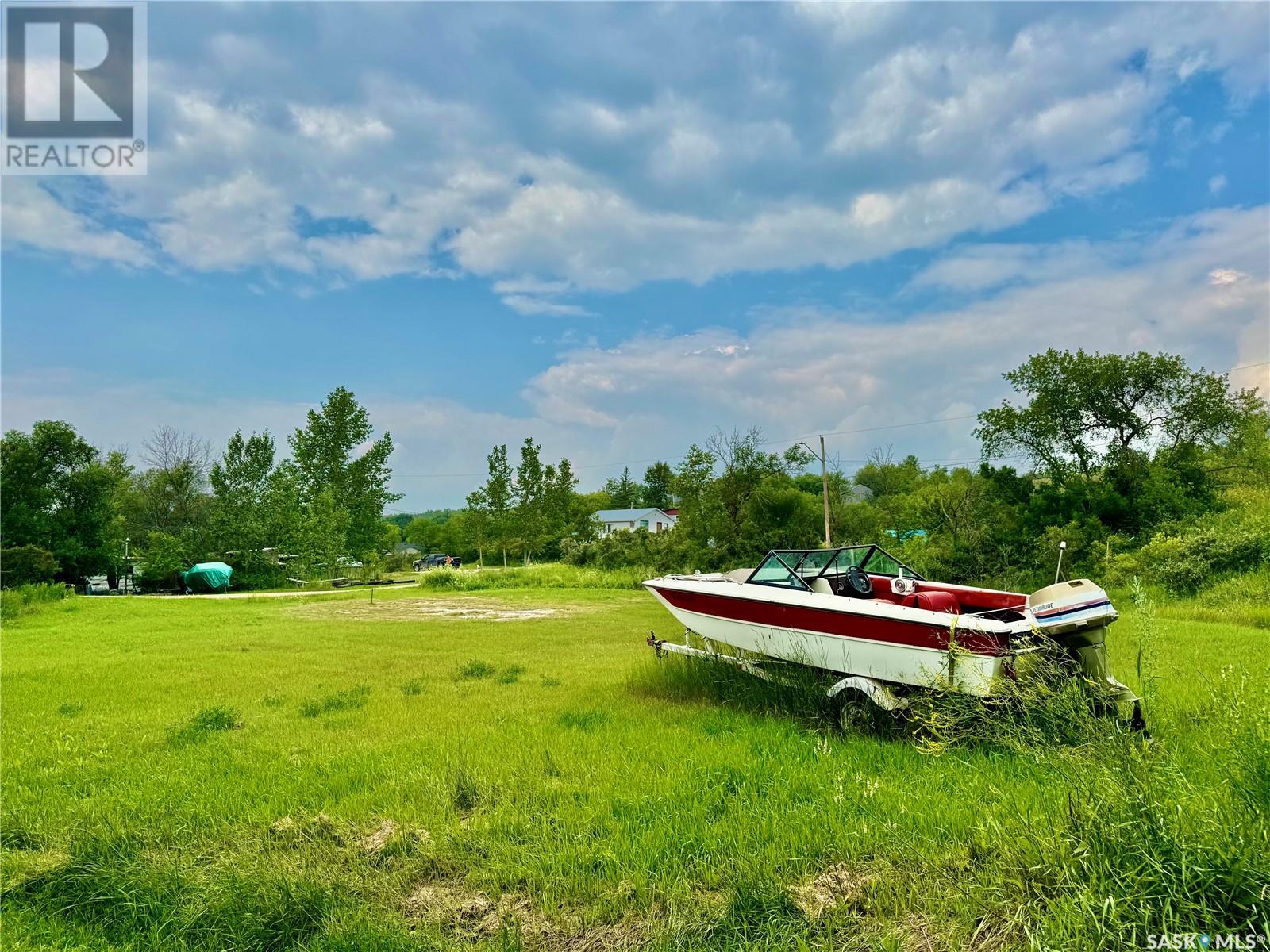 417 Hillcrest Avenue, Saskatchewan Beach, Saskatchewan  S0G 4L0 - Photo 4 - SK999768