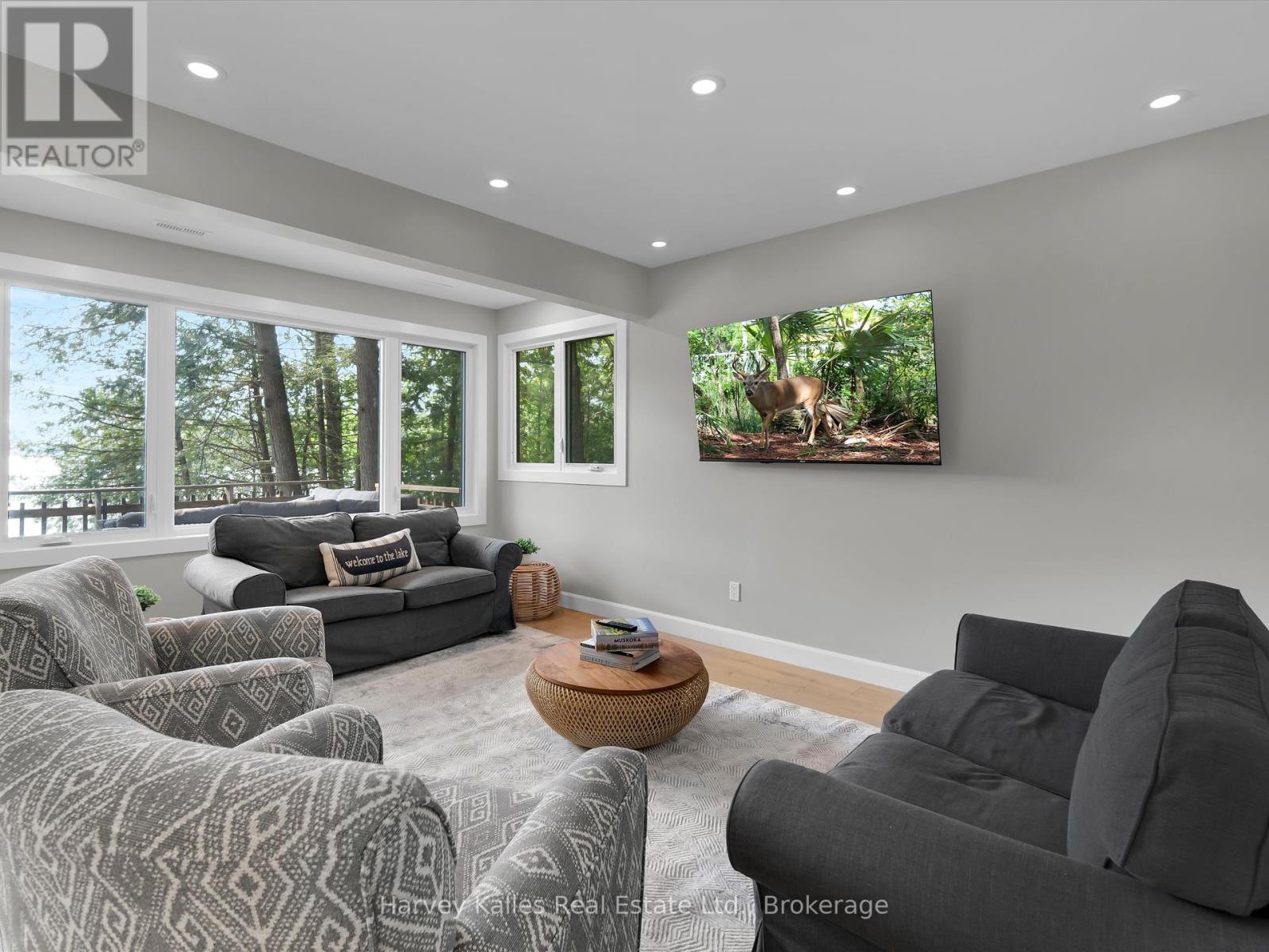 155 Highway 632 Highway, Muskoka Lakes, Ontario  P0C 1J0 - Photo 5 - X12290073