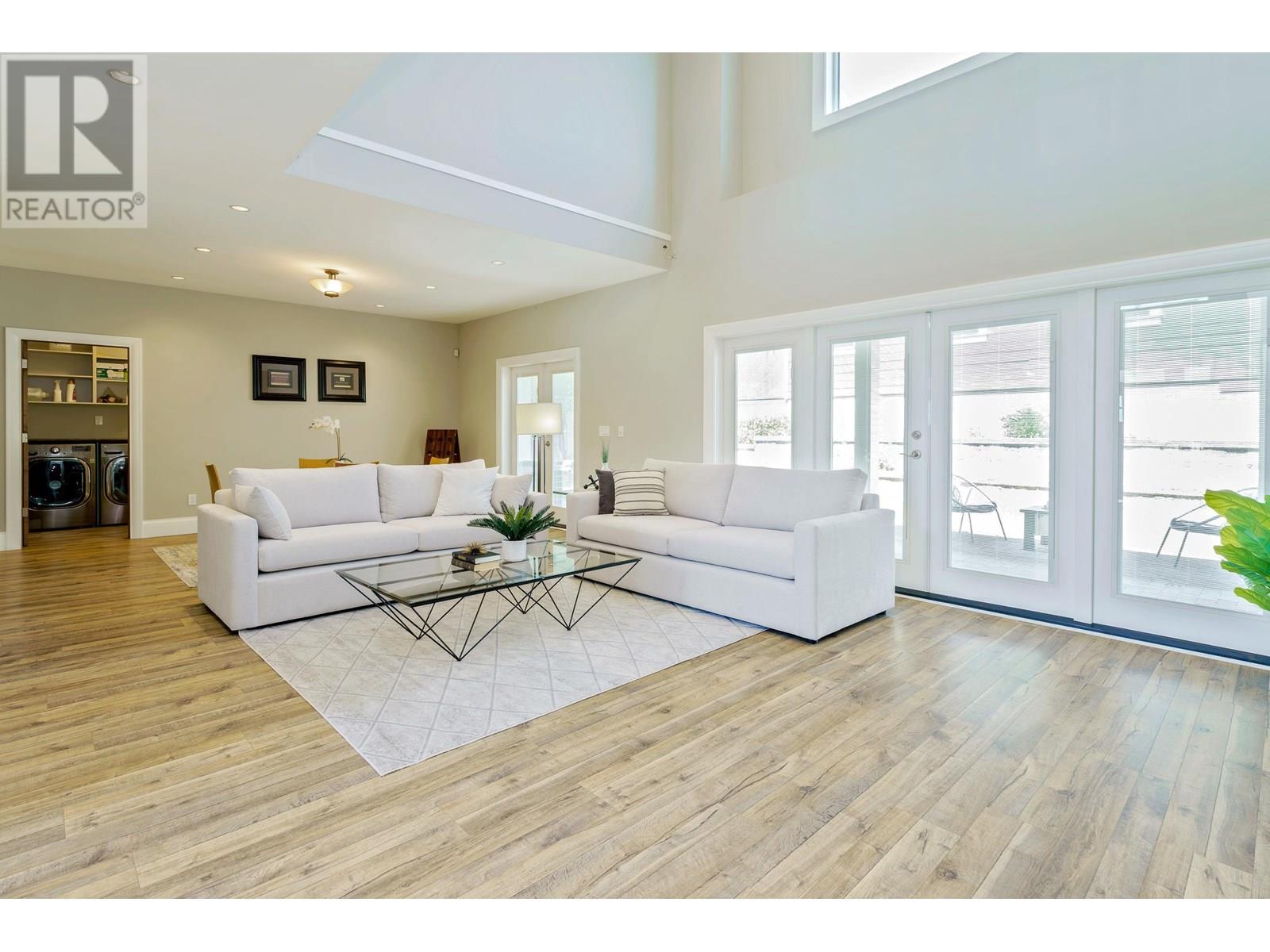 Property at 1055 CHARLAND AVENUE image 4