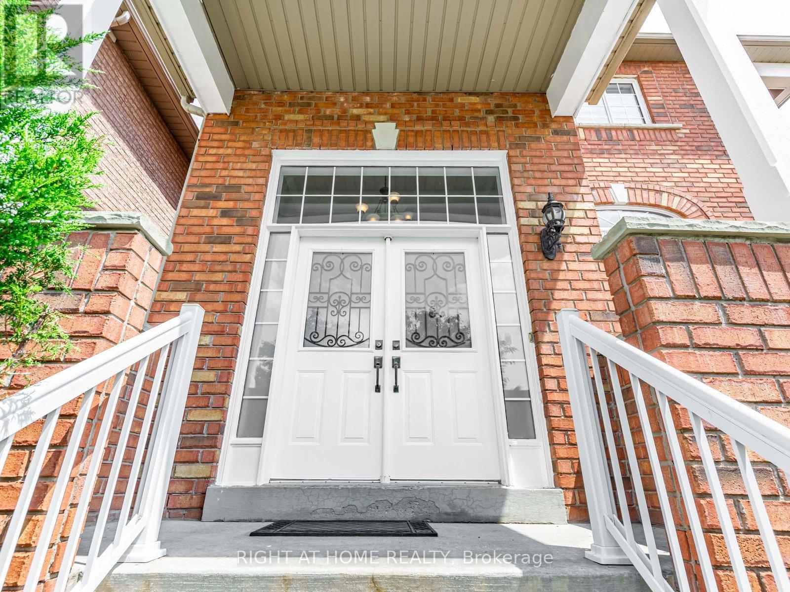 Property at 131 SANTA MARIA TRAIL image 3