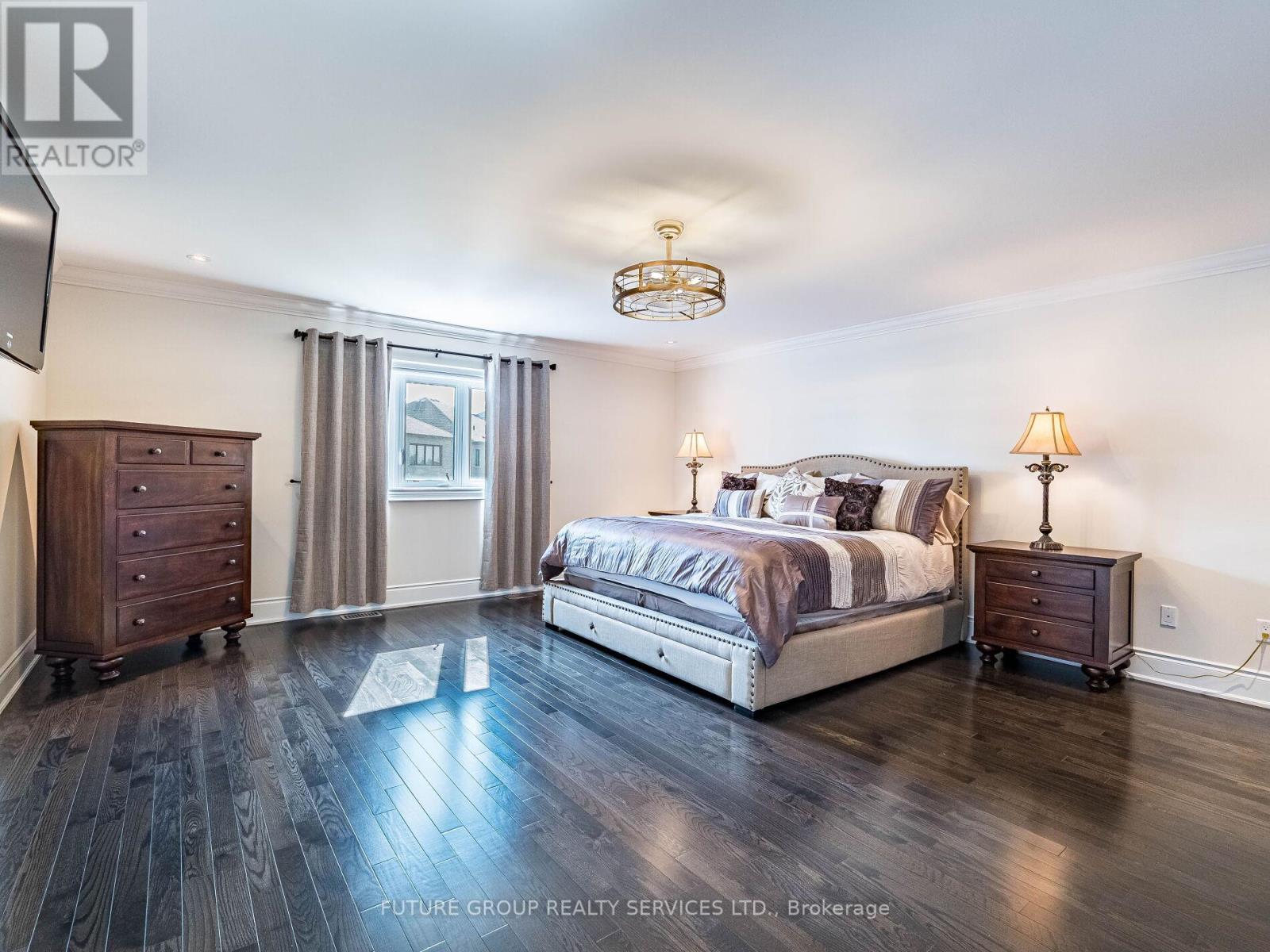 29 Godliman Road E, Brampton (Credit Valley), Ontario  L6X 5G3 - Photo 17 - W12290051