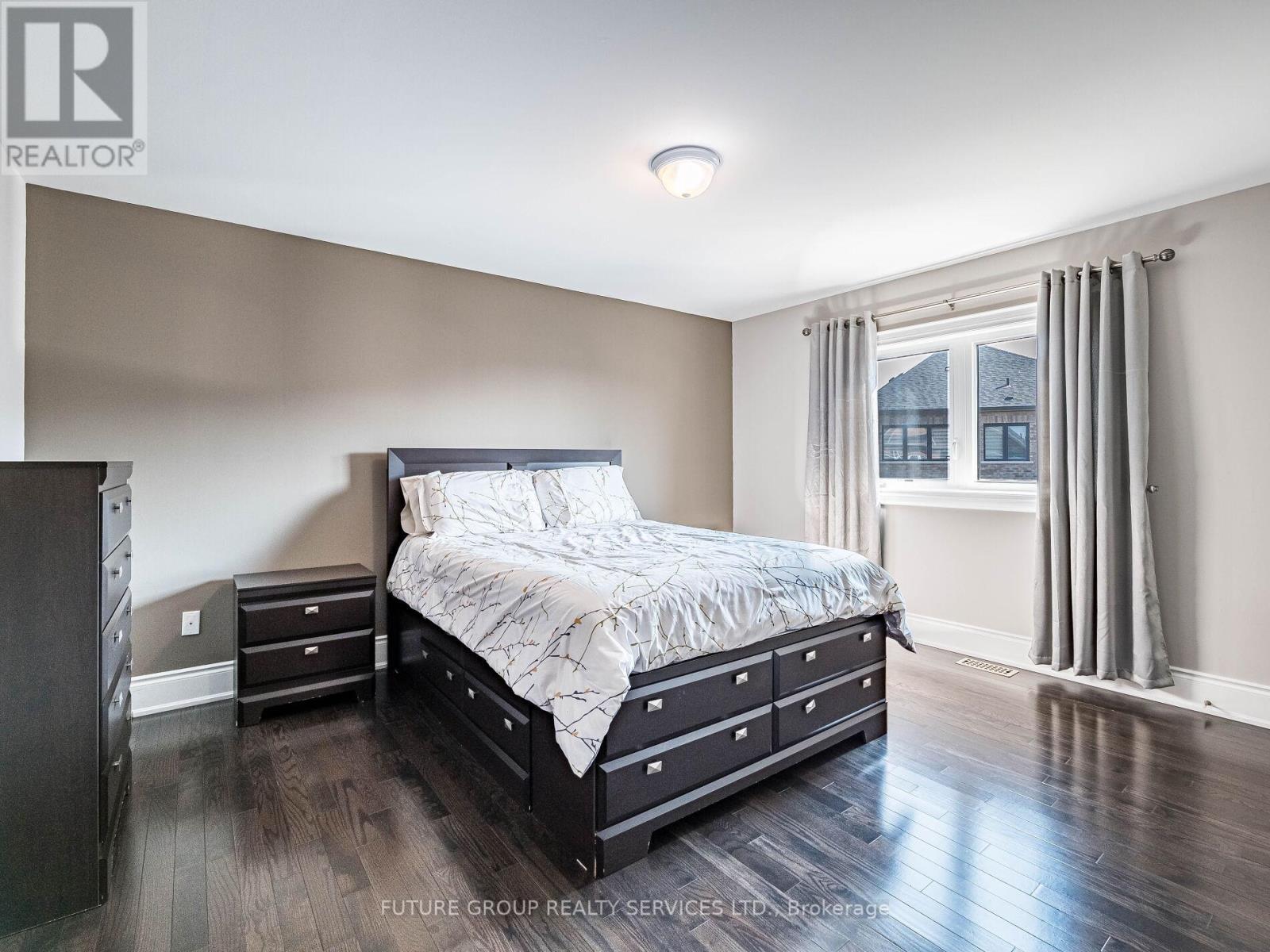 29 Godliman Road E, Brampton (Credit Valley), Ontario  L6X 5G3 - Photo 21 - W12290051