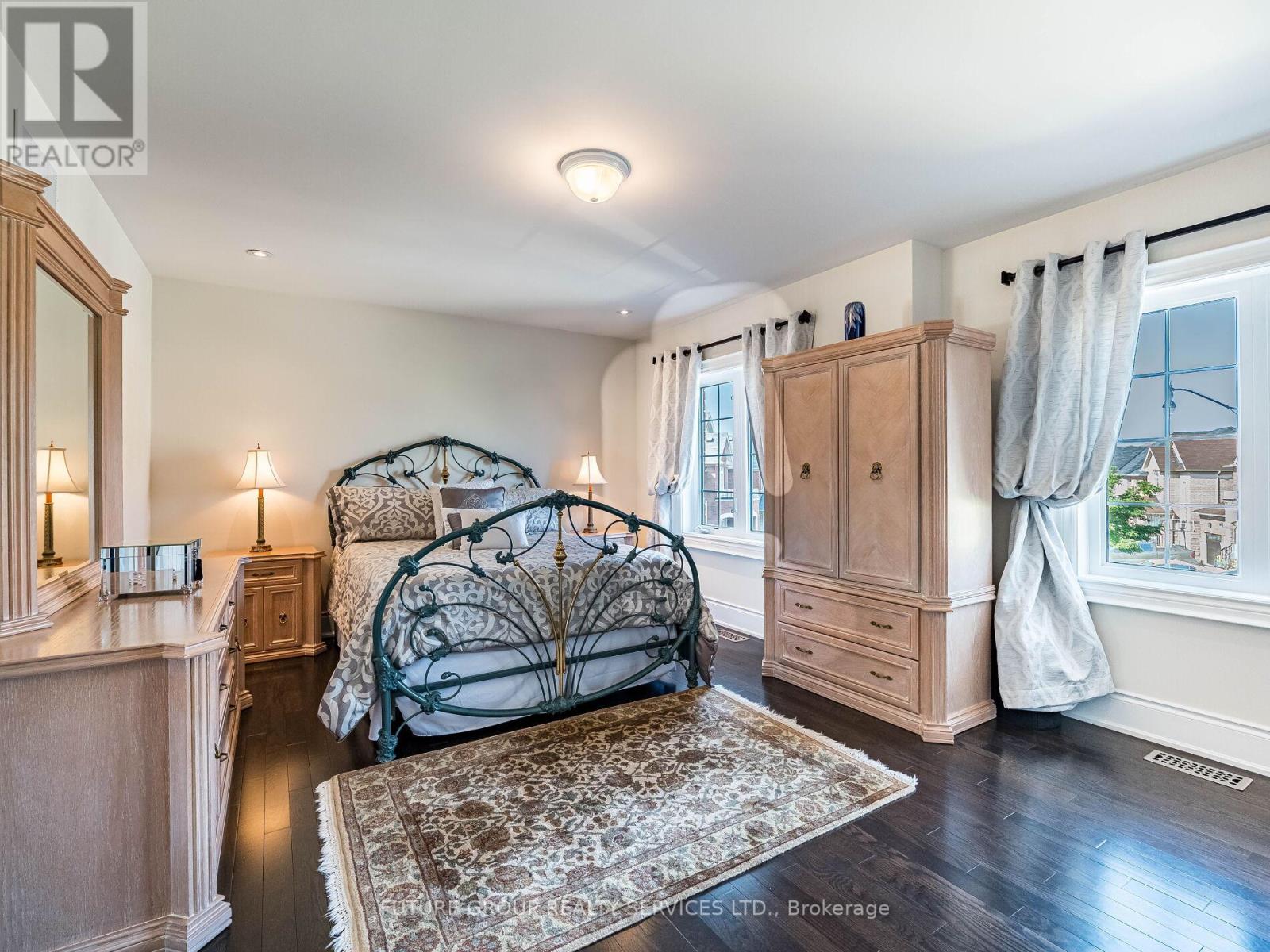 29 Godliman Road E, Brampton (Credit Valley), Ontario  L6X 5G3 - Photo 25 - W12290051