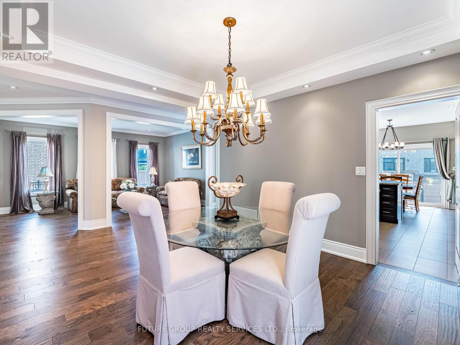 29 Godliman Road E, Brampton (Credit Valley), Ontario  L6X 5G3 - Photo 7 - W12290051