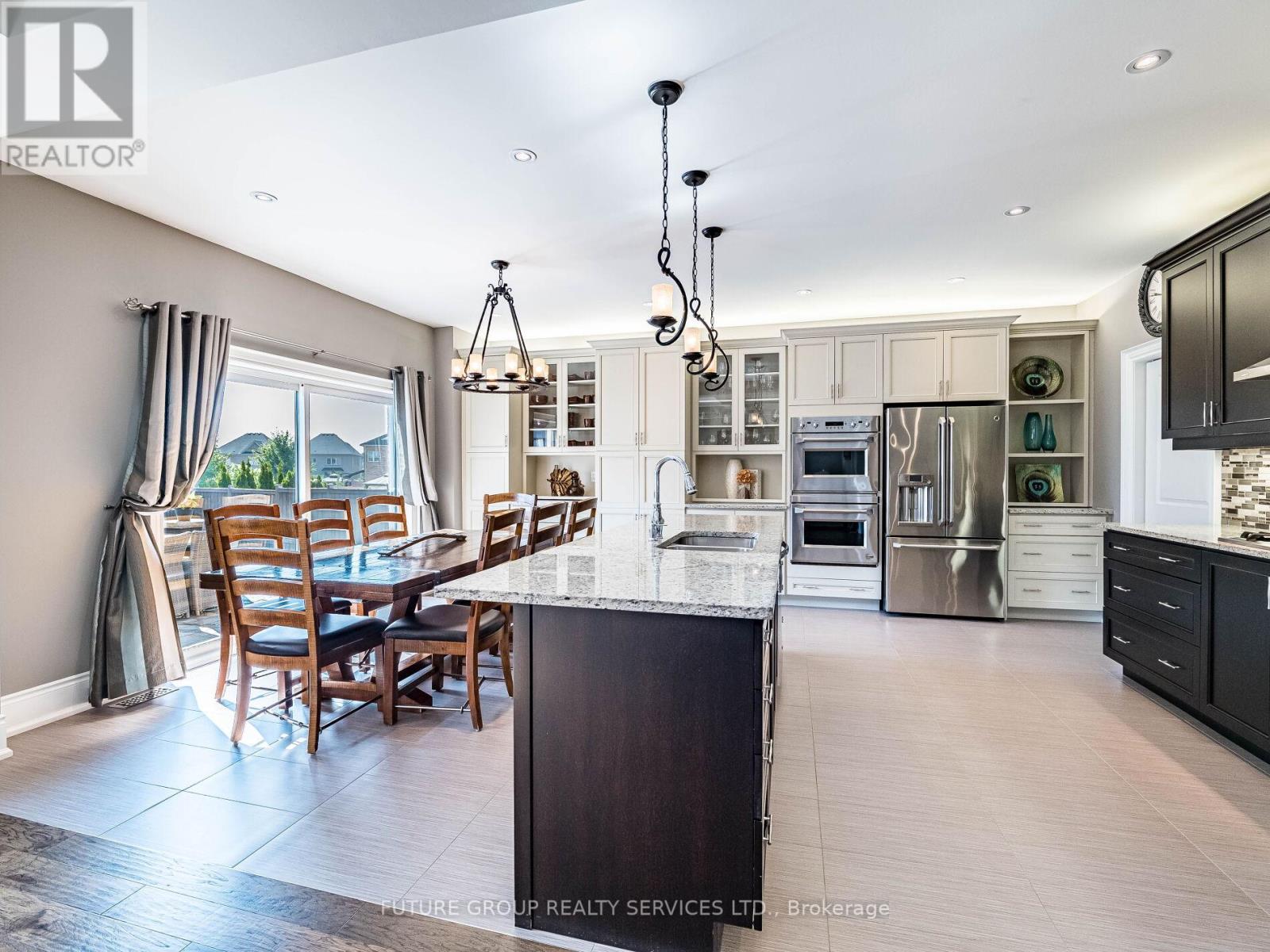 29 Godliman Road E, Brampton (Credit Valley), Ontario  L6X 5G3 - Photo 8 - W12290051
