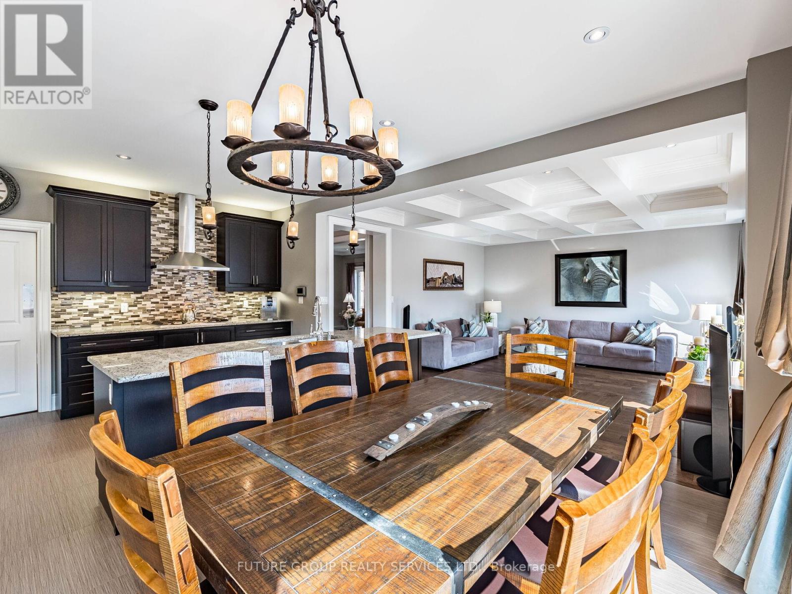 29 Godliman Road E, Brampton (Credit Valley), Ontario  L6X 5G3 - Photo 9 - W12290051