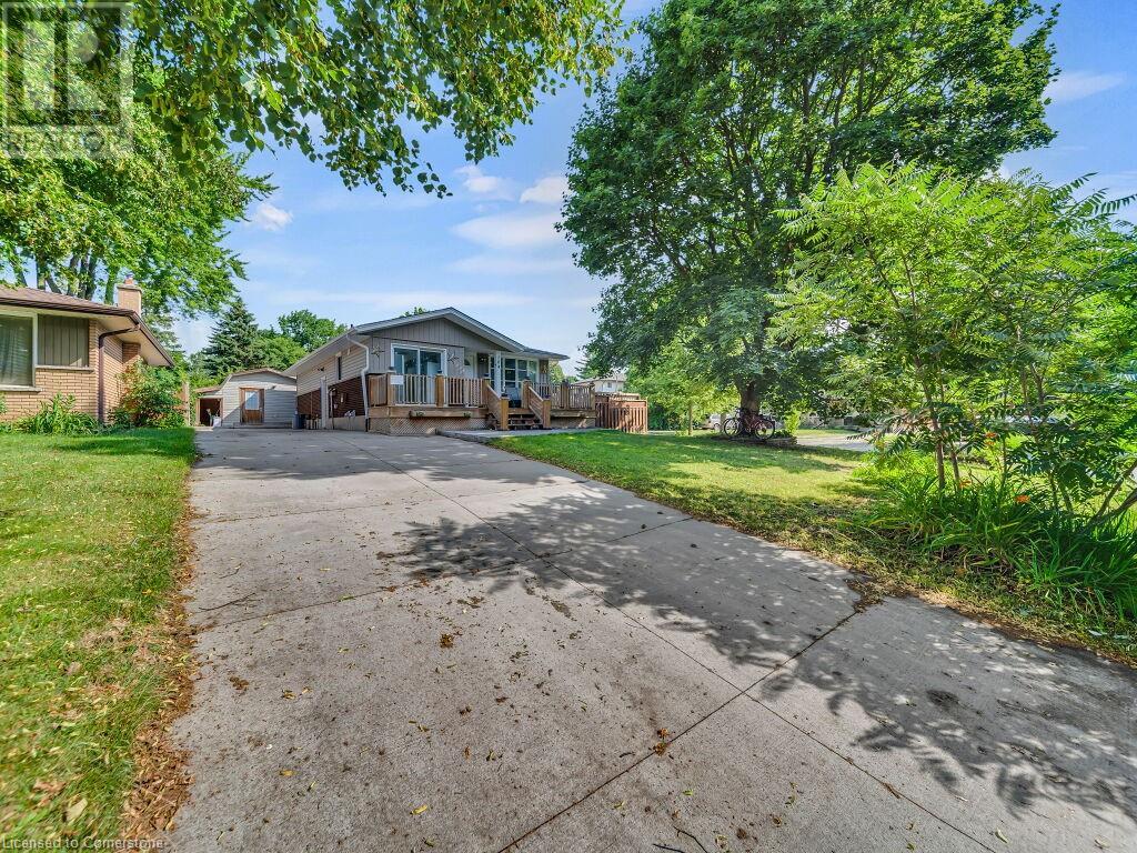 Property at 184 CEDARVALE Crescent image 2