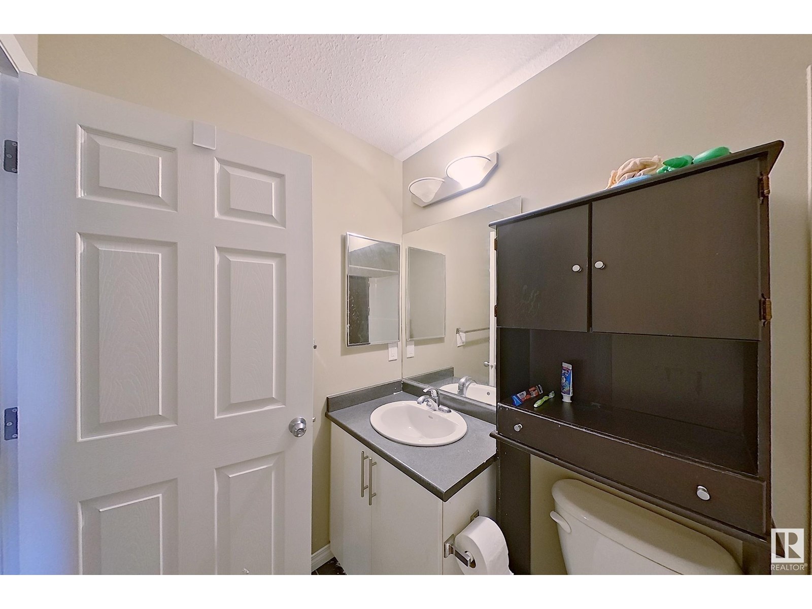 1641 Towne Centre Bv Nw, Edmonton, Alberta  T6R 0S3 - Photo 16 - E4445225