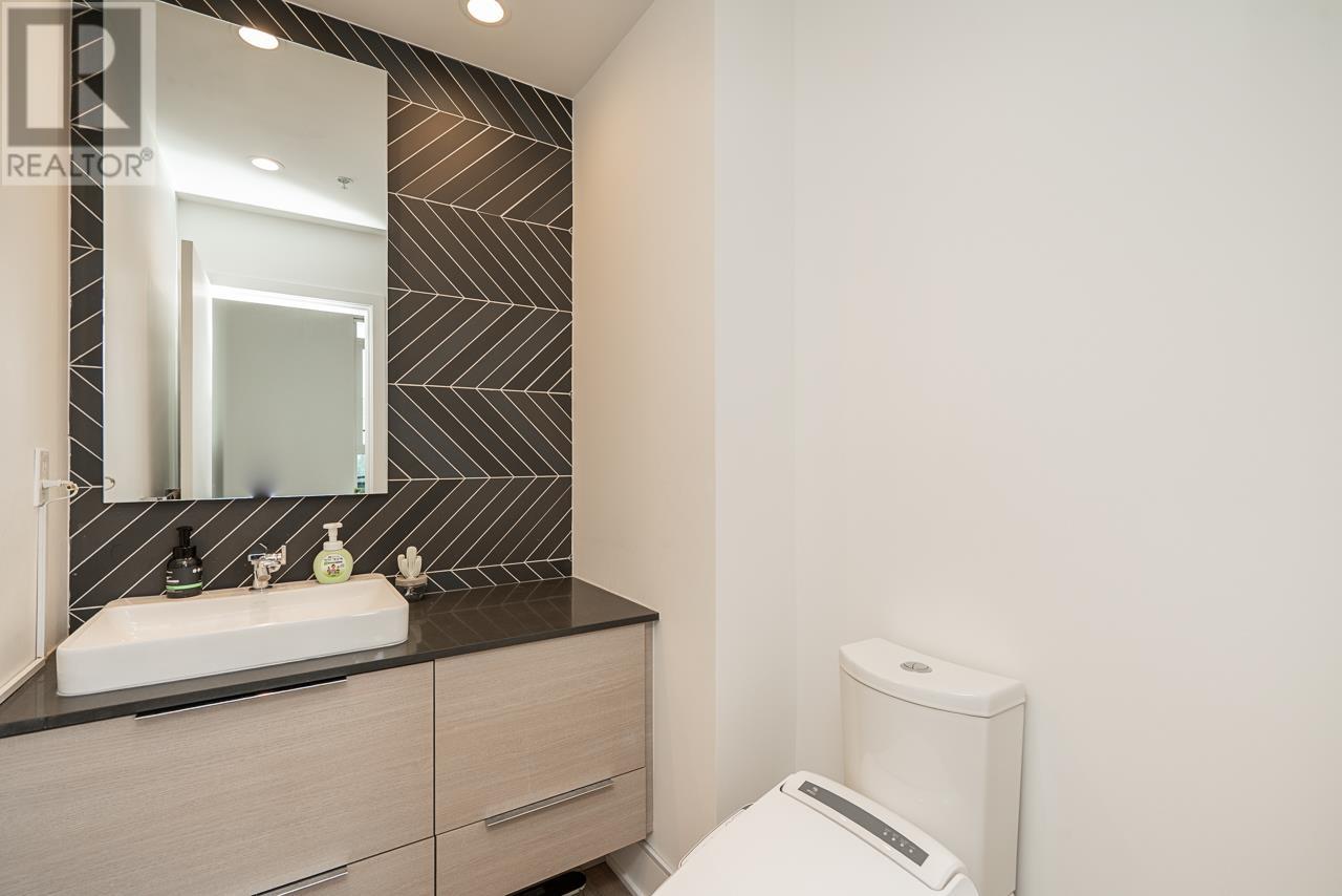 2401 450 Westview Street, Coquitlam, British Columbia  V3K 6C3 - Photo 12 - R3027888