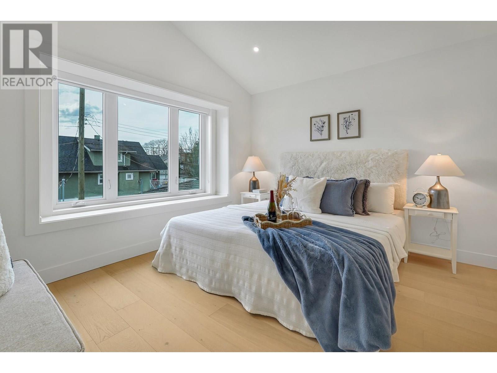 3483 Adanac Street, Vancouver, British Columbia  V5K 4P4 - Photo 13 - R3027896