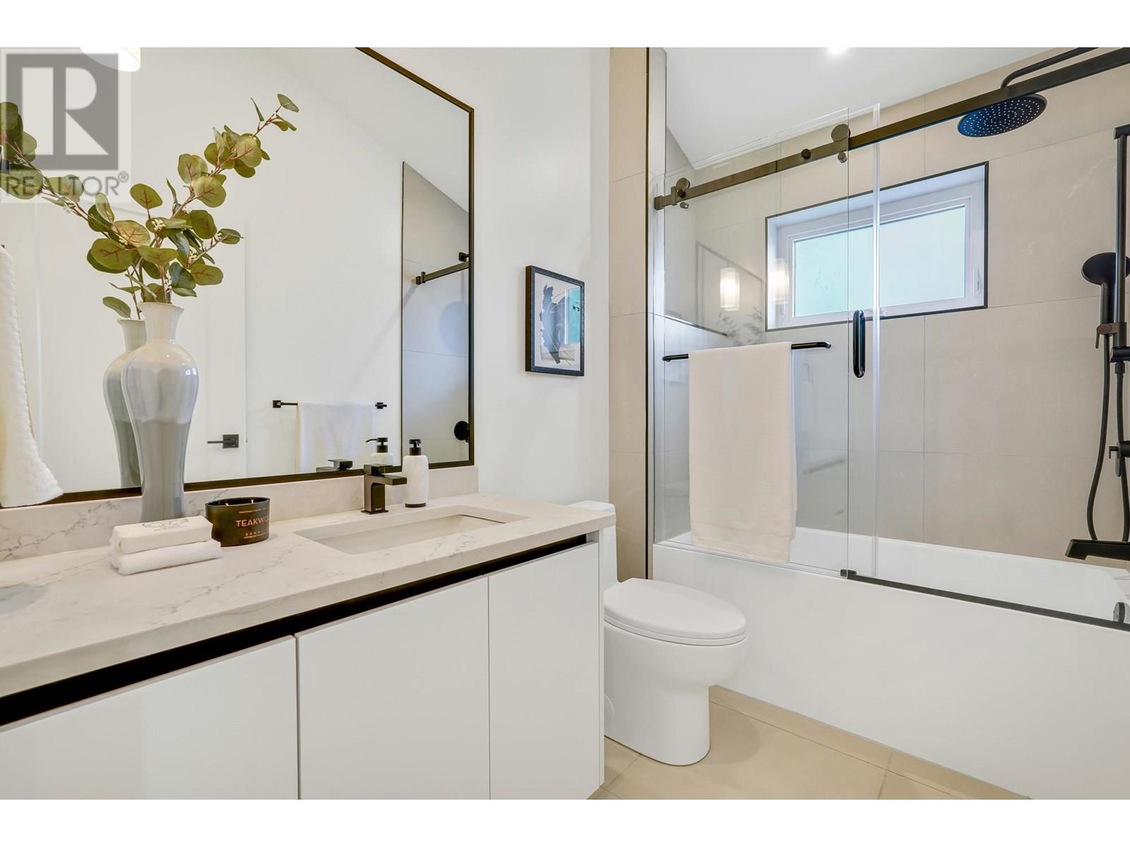 3483 Adanac Street, Vancouver, British Columbia  V5K 4P4 - Photo 17 - R3027896