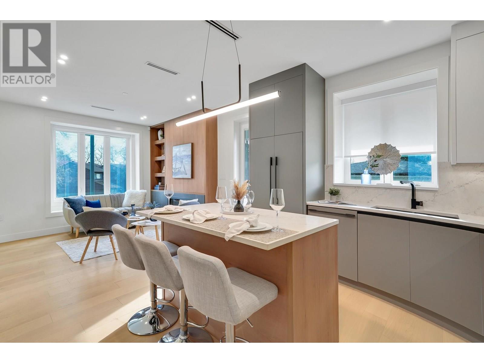 3483 Adanac Street, Vancouver, British Columbia  V5K 4P4 - Photo 4 - R3027896