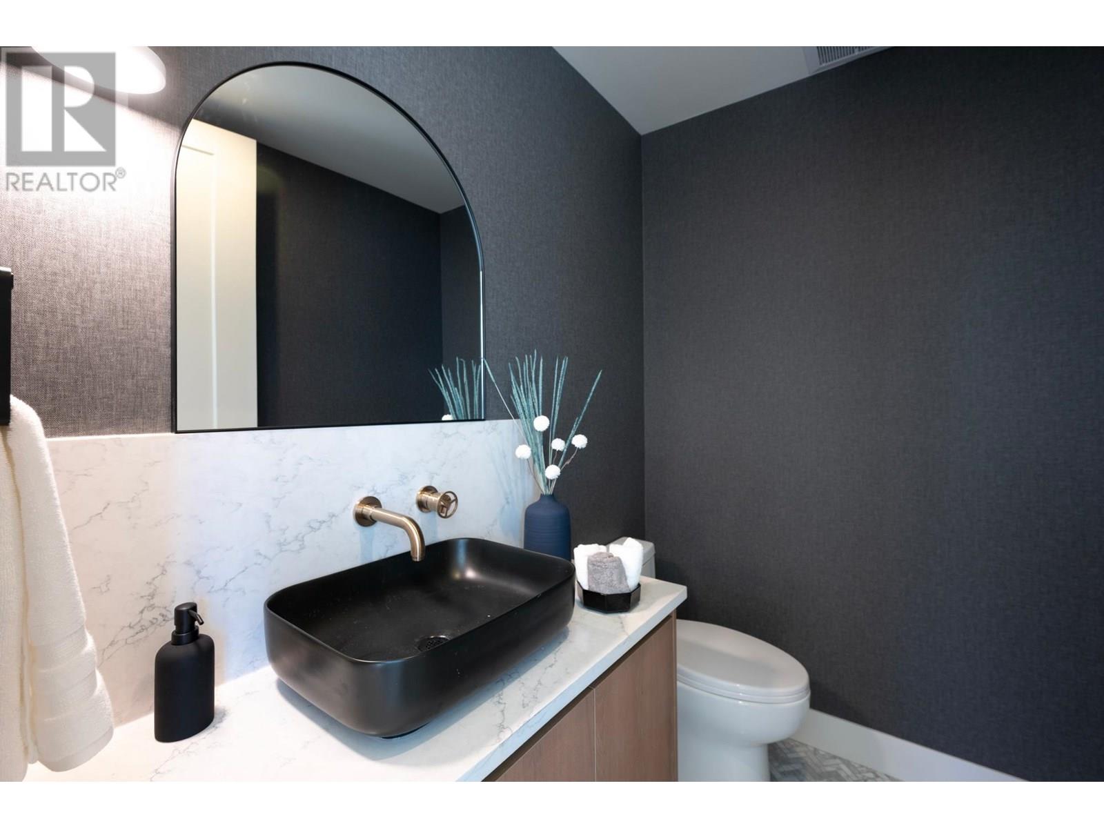 3483 Adanac Street, Vancouver, British Columbia  V5K 4P4 - Photo 8 - R3027896