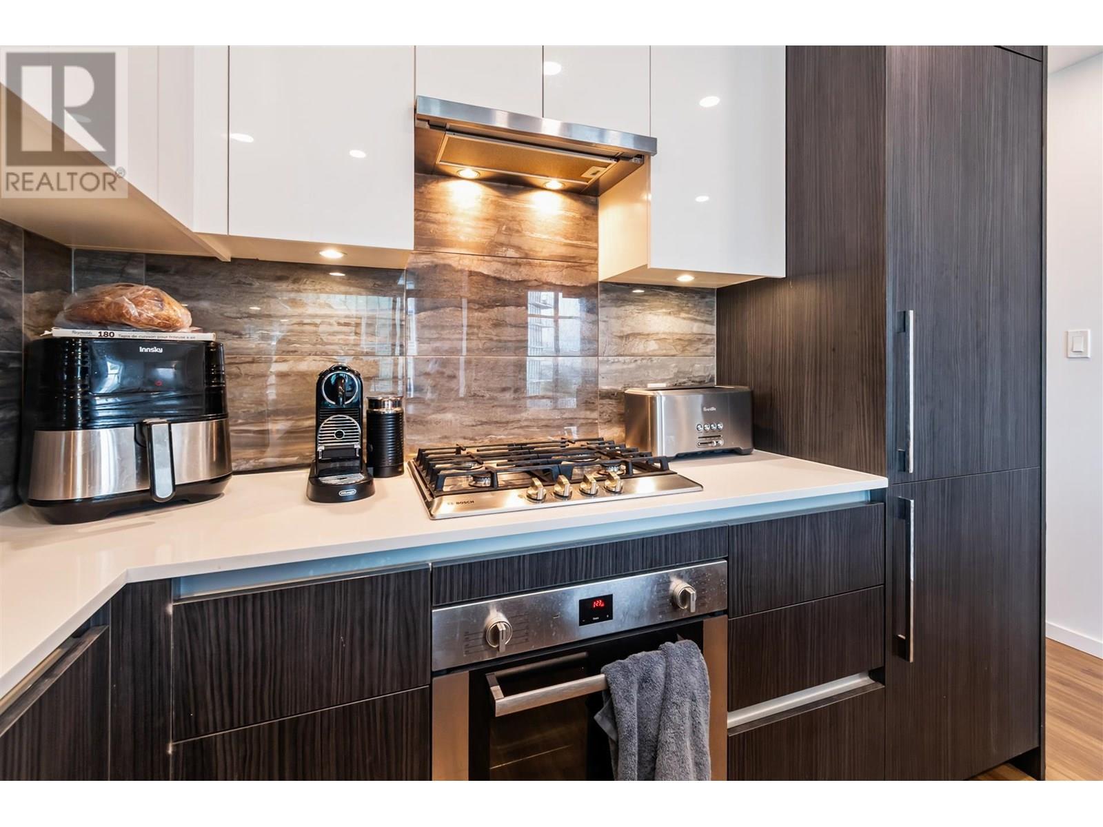 1801 1888 Gilmore Avenue, Burnaby, British Columbia  V5C 0L2 - Photo 3 - R3027953