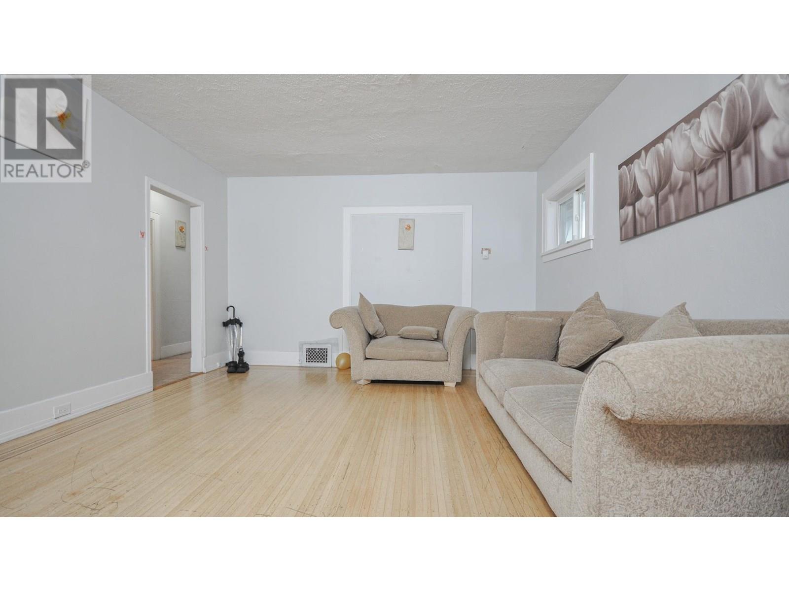 Property at 1342 E 24TH AVENUE image 4