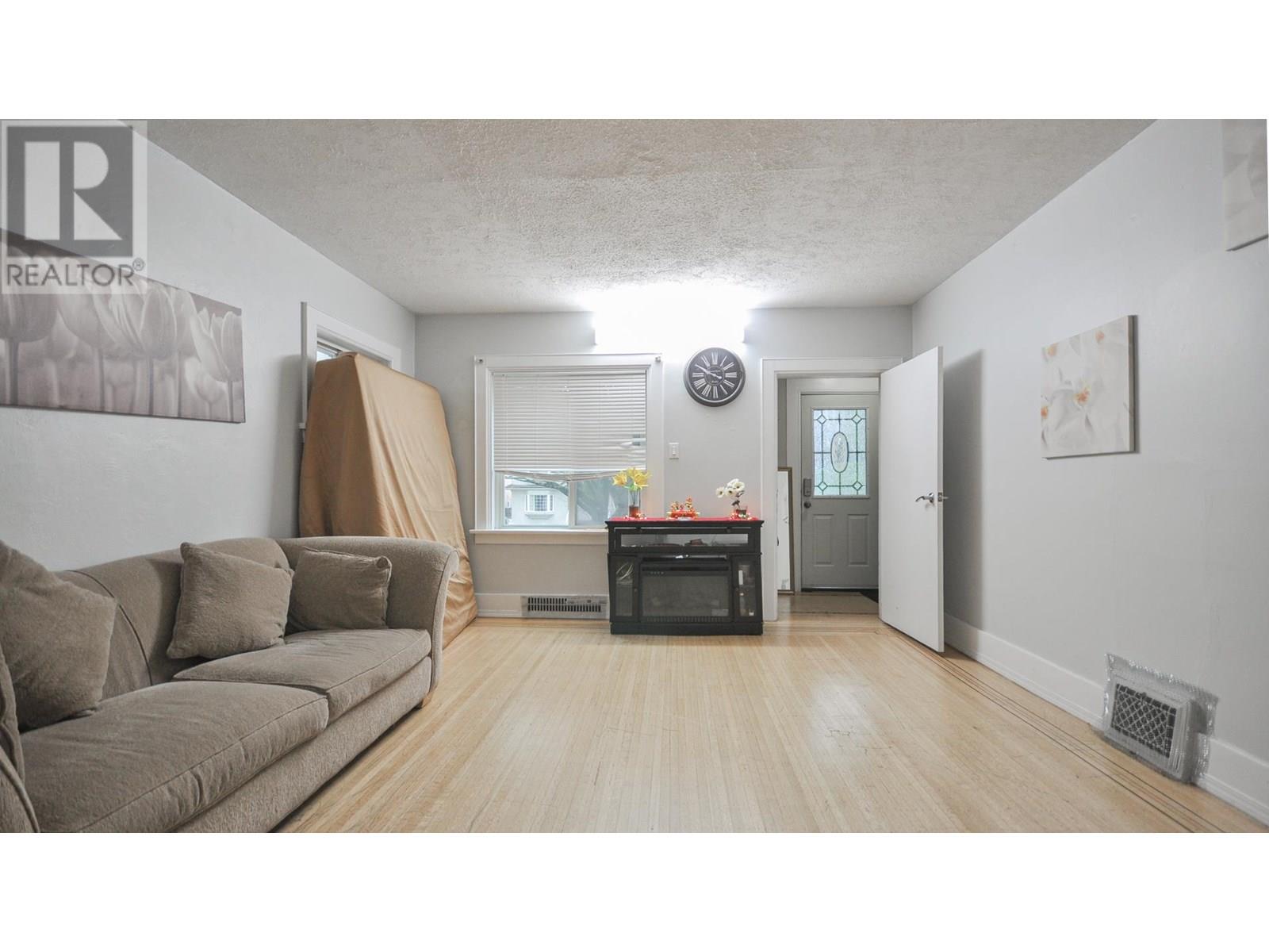 Property at 1342 E 24TH AVENUE image 5