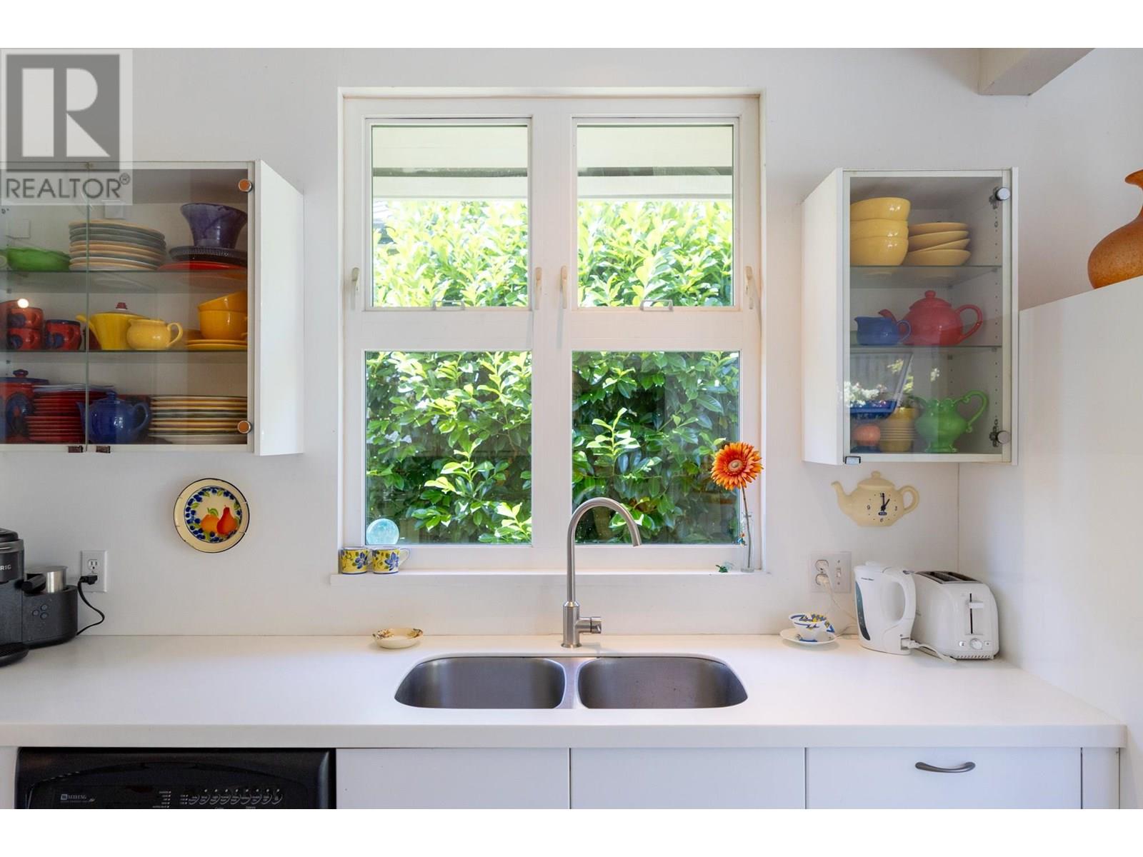 2433 Mathers Avenue, West Vancouver, British Columbia  V7V 2H9 - Photo 12 - R3027955