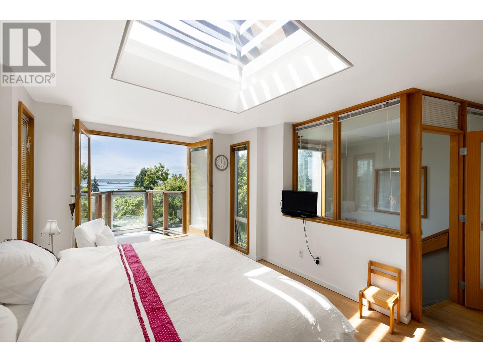 2433 Mathers Avenue, West Vancouver, British Columbia  V7V 2H9 - Photo 21 - R3027955