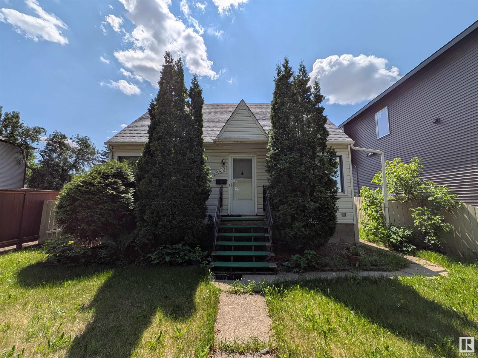 Property at 8315 81 AV NW image 1