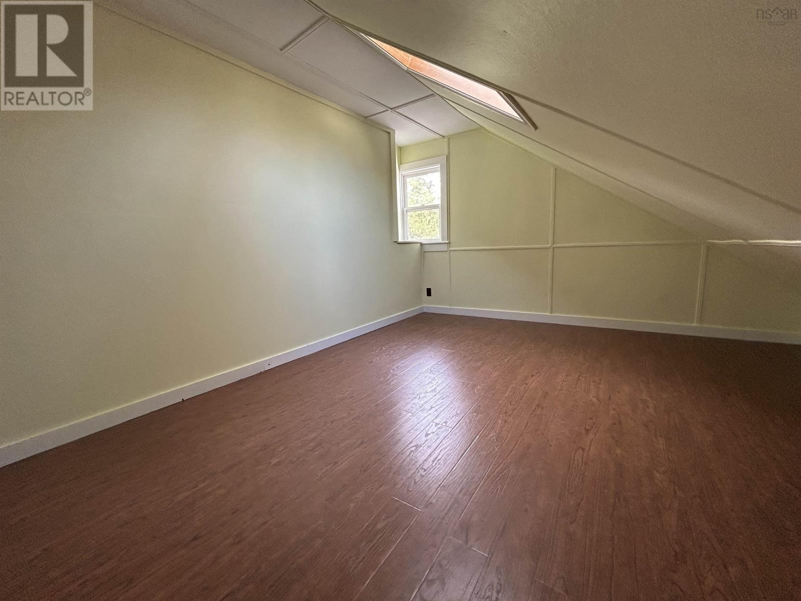 25 Cumberland Street, Yarmouth, Nova Scotia  B5A 1C9 - Photo 26 - 202513617