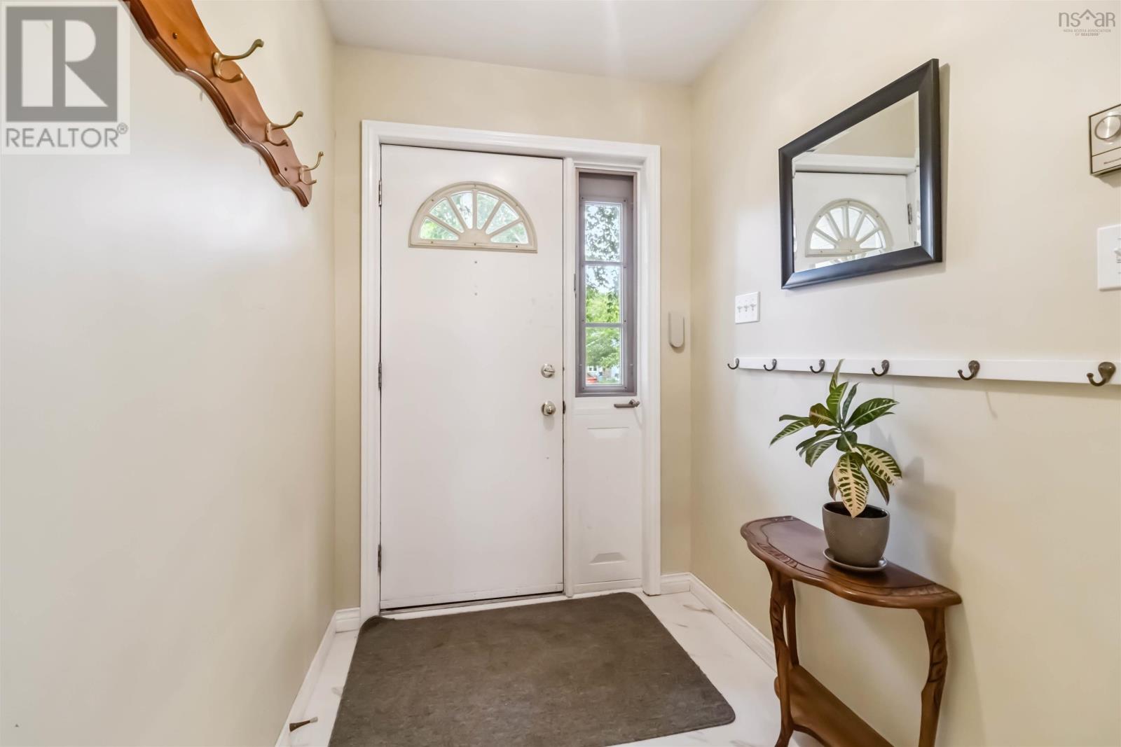 Property at 10 Crystal Drive image 2