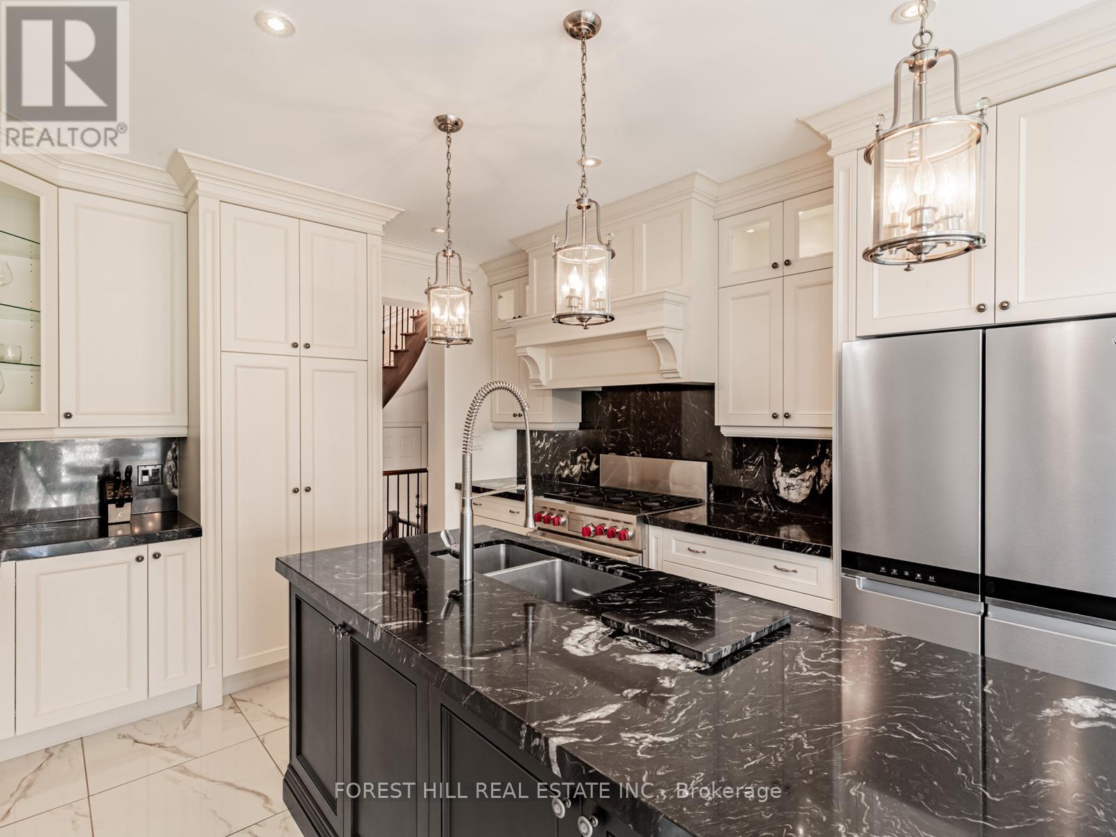 8 Sachet Drive, Richmond Hill (Oak Ridges Lake Wilcox), Ontario  L4E 4S1 - Photo 17 - N12290090