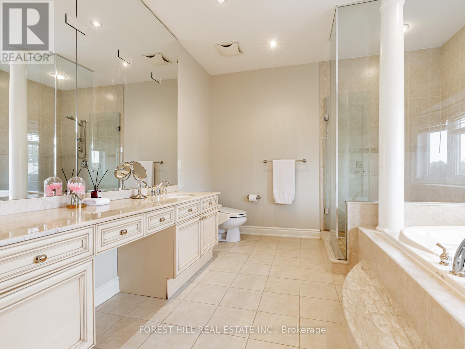 8 Sachet Drive, Richmond Hill (Oak Ridges Lake Wilcox), Ontario  L4E 4S1 - Photo 25 - N12290090