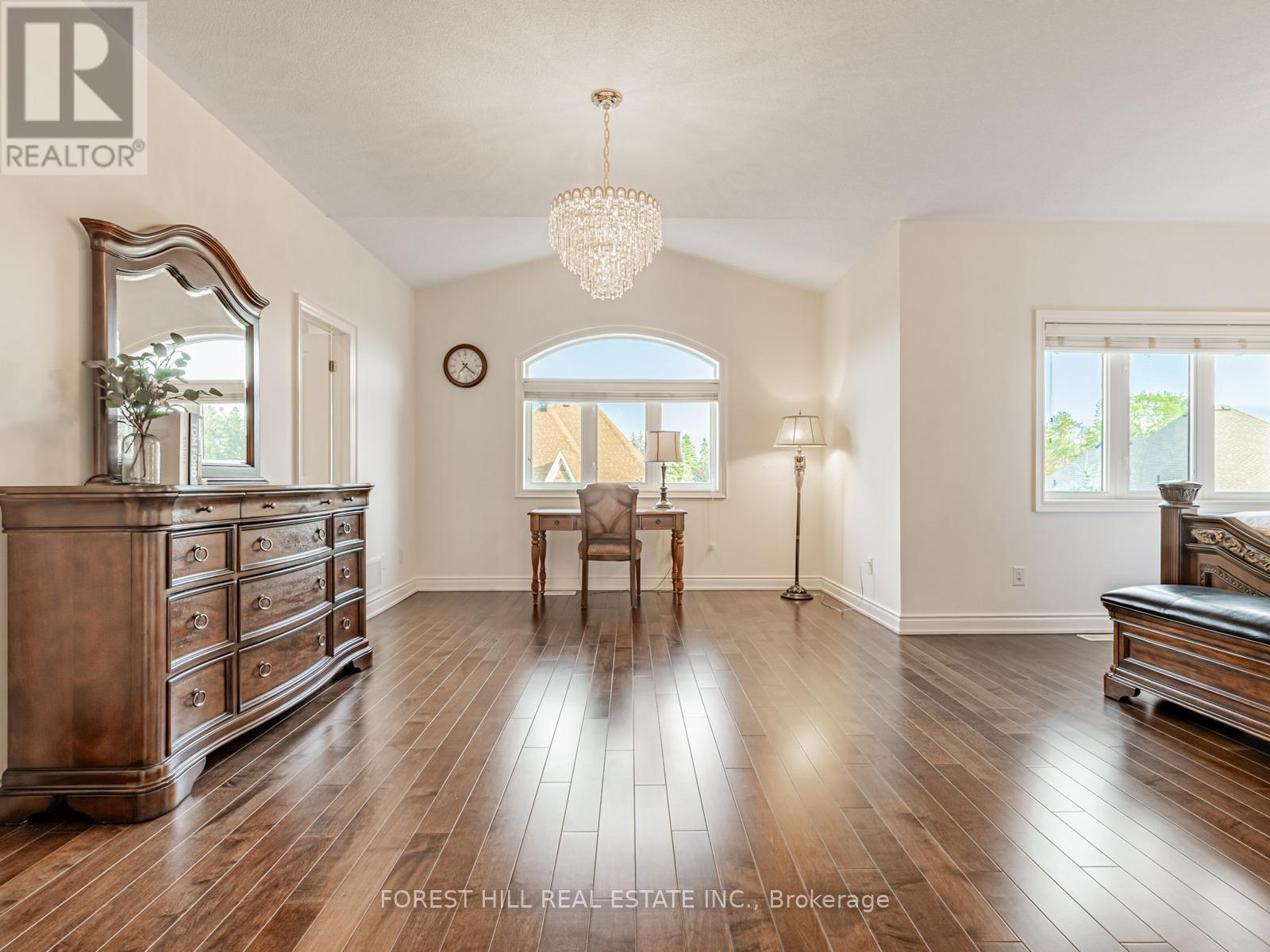 8 Sachet Drive, Richmond Hill (Oak Ridges Lake Wilcox), Ontario  L4E 4S1 - Photo 20 - N12290090