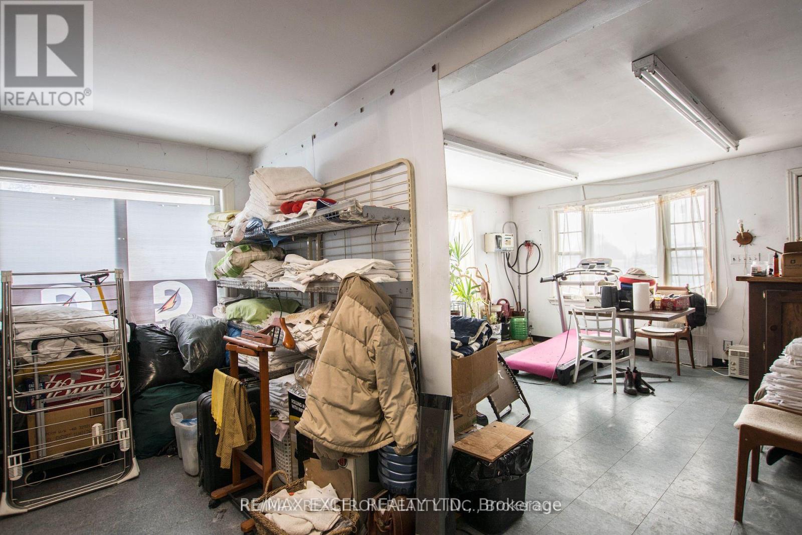 8906 Hwy 11 Road S, Orillia, Ontario  L3V 6H3 - Photo 20 - S12290097