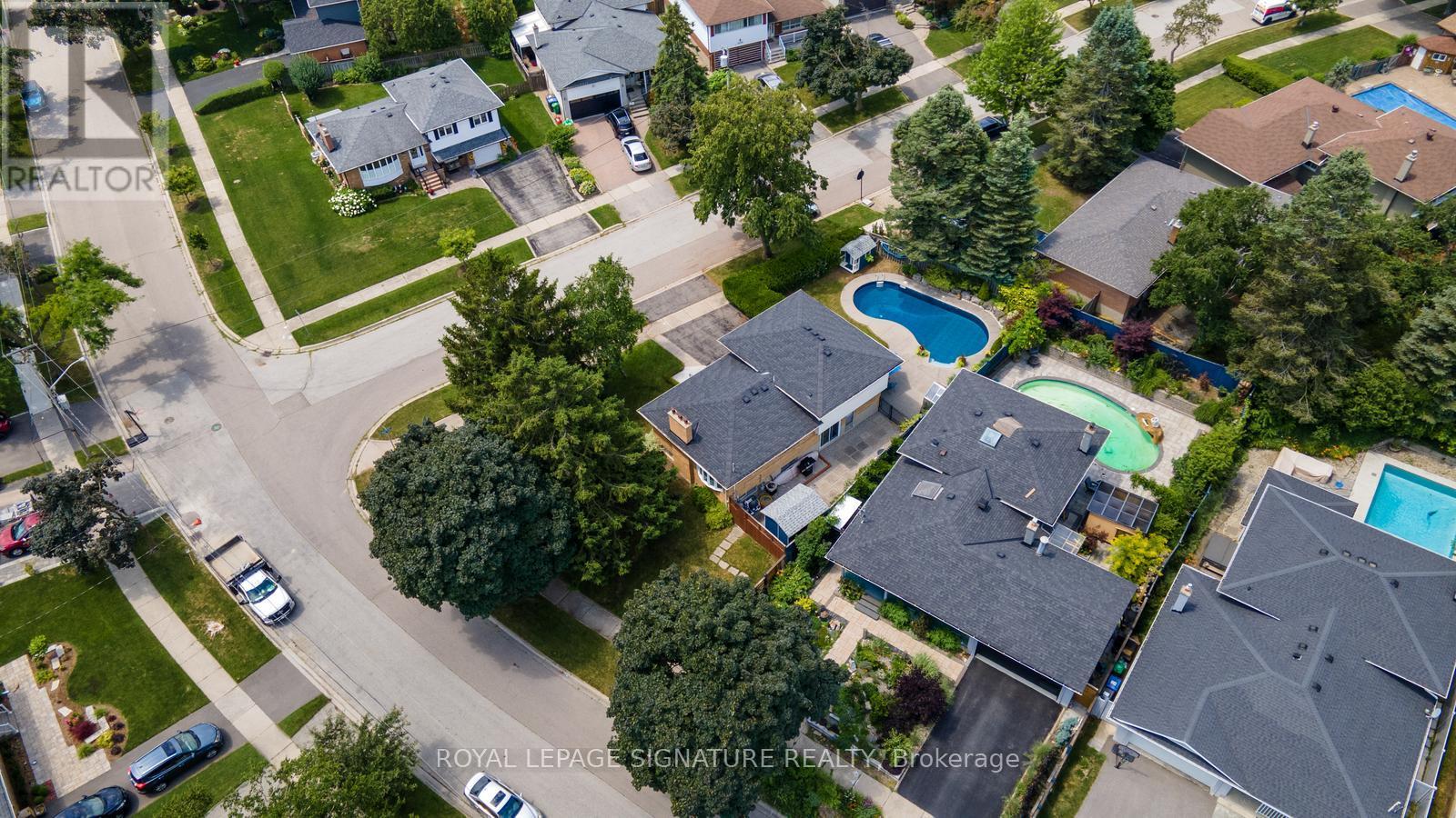 1469 Hillgrove Road, Mississauga, Ontario  L5J 3M2 - Photo 38 - W12289425