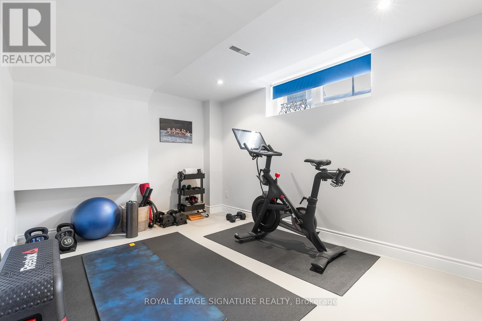 1469 Hillgrove Road, Mississauga, Ontario  L5J 3M2 - Photo 30 - W12289425