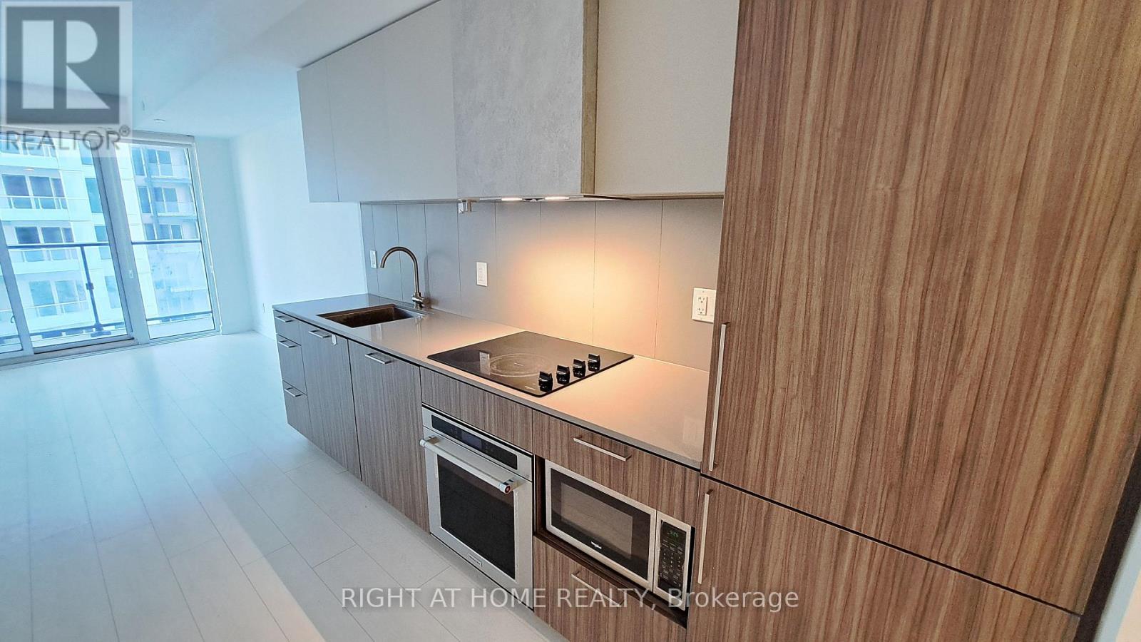 1902 - 19 Western Battery Road, Toronto, Ontario  M6K 3S4 - Photo 14 - C12290122