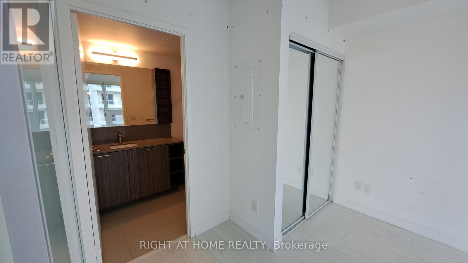 1902 - 19 Western Battery Road, Toronto, Ontario  M6K 3S4 - Photo 23 - C12290122