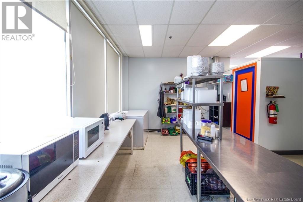 286 Restigouche Road Unit# E2, Oromocto West, New Brunswick  E2V 2H5 - Photo 43 - NB123019