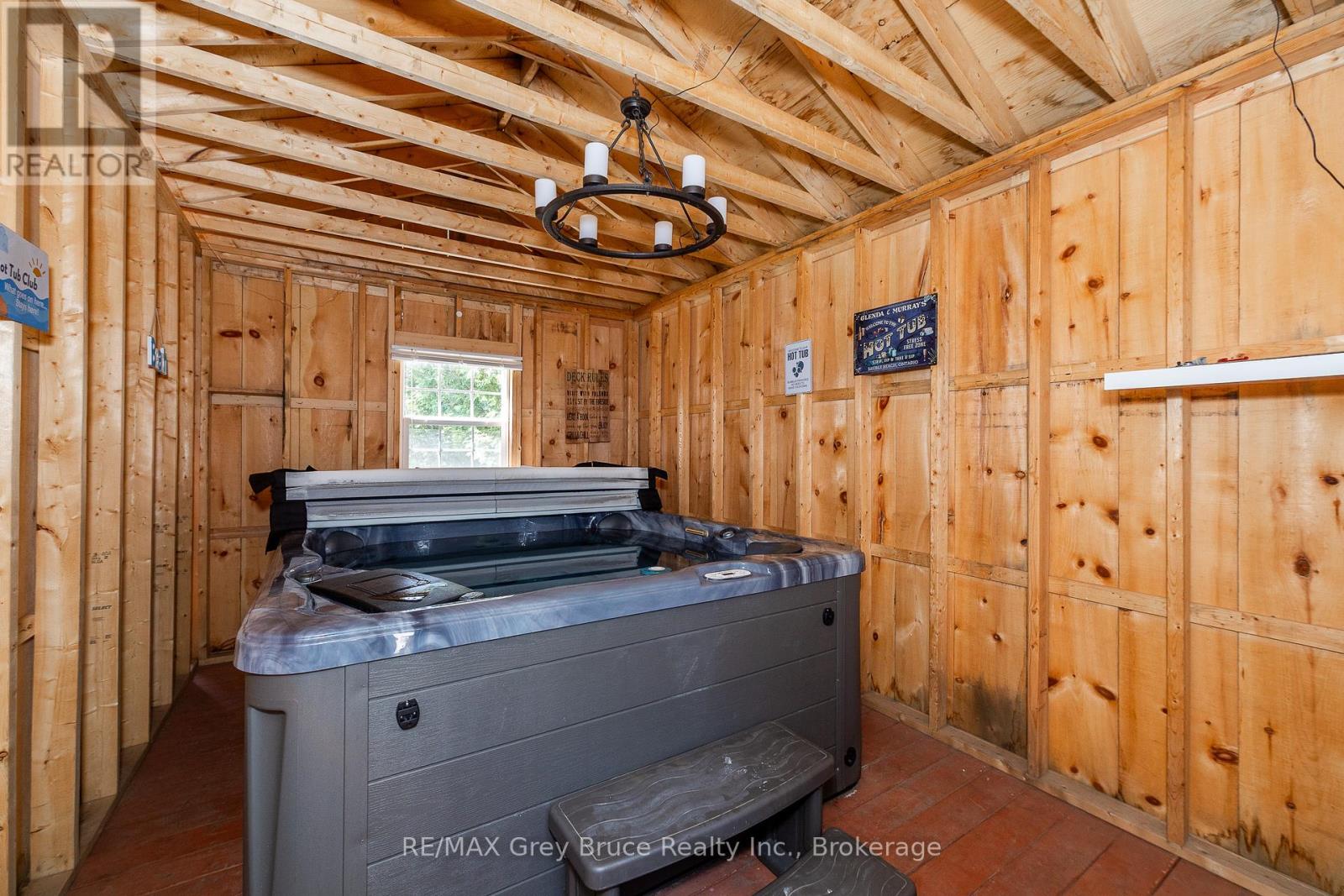 6 Jewel Bridge Road, South Bruce Peninsula, Ontario  N0H 2G0 - Photo 23 - X12290199