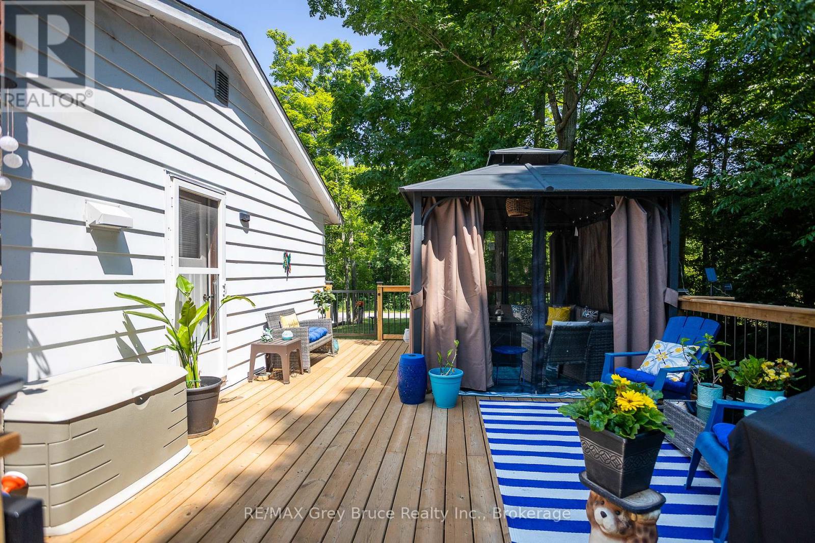6 Jewel Bridge Road, South Bruce Peninsula, Ontario  N0H 2G0 - Photo 25 - X12290199