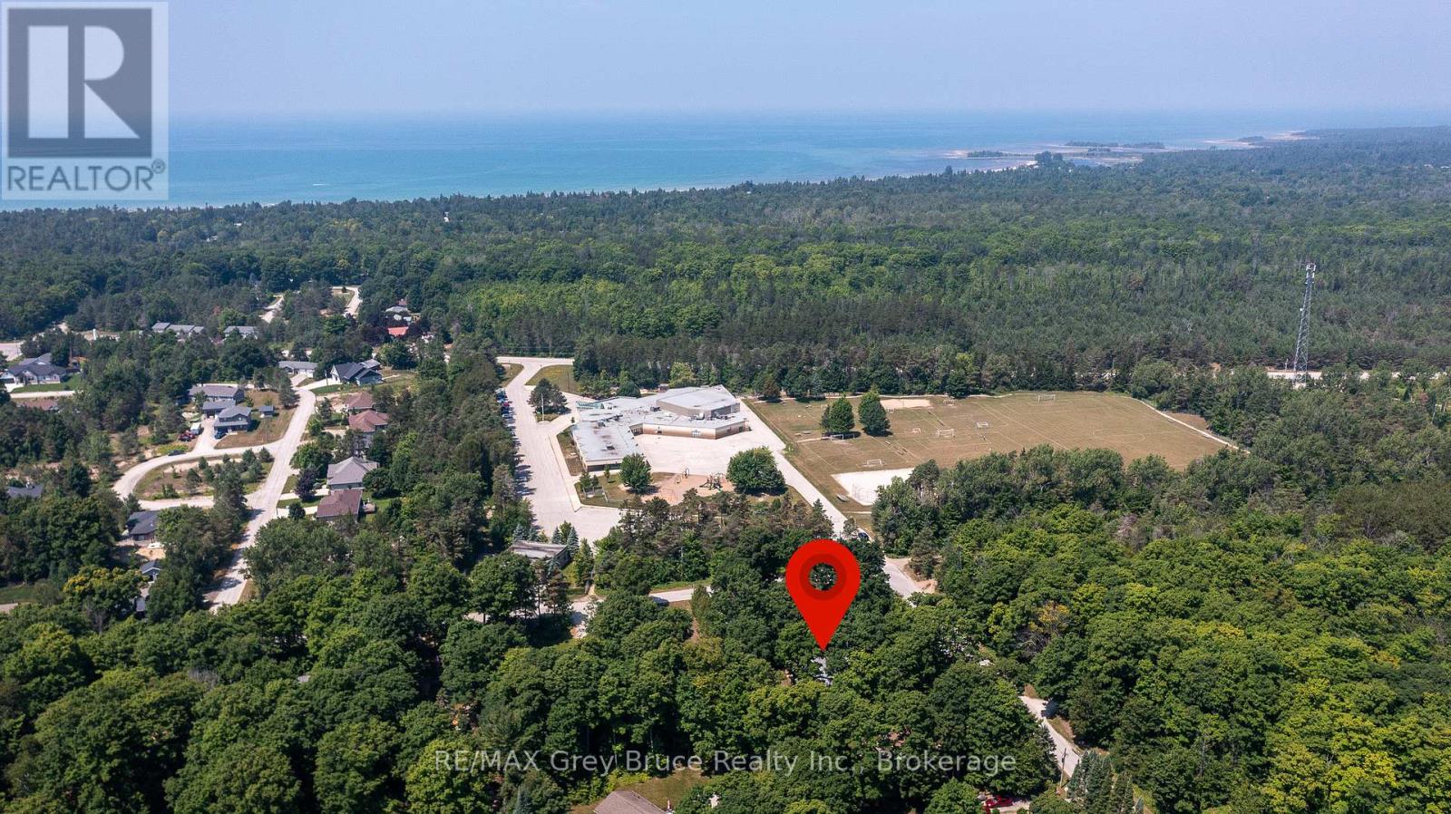 6 Jewel Bridge Road, South Bruce Peninsula, Ontario  N0H 2G0 - Photo 28 - X12290199